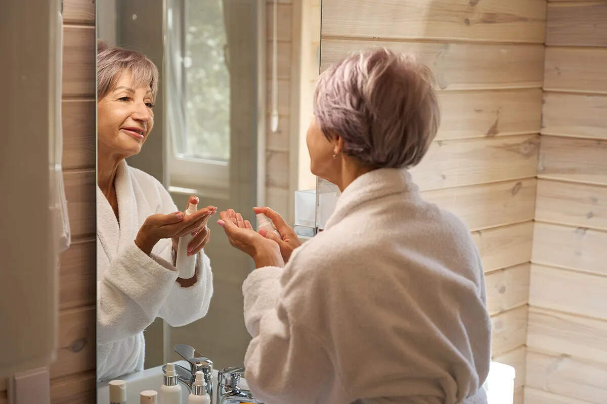 Home Caregiving Skin Tips. Applying skincare